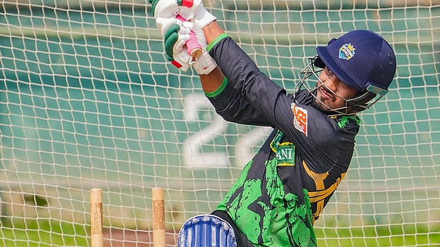 Chattogram Royals vs Rajshahi Warriors Live Streaming | BPL Fina
